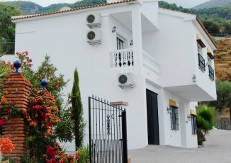 Casa Almendra